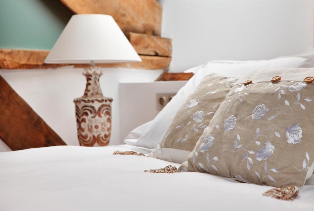 La Casona Del Viajante - Adults Only Hotel Villabajo Room photo